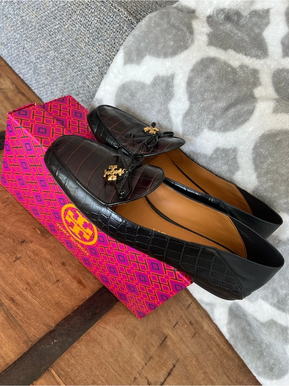 Tory Burch Dark Brown and Black Croc-Embossed Leather Loafers w/ gold charm logo